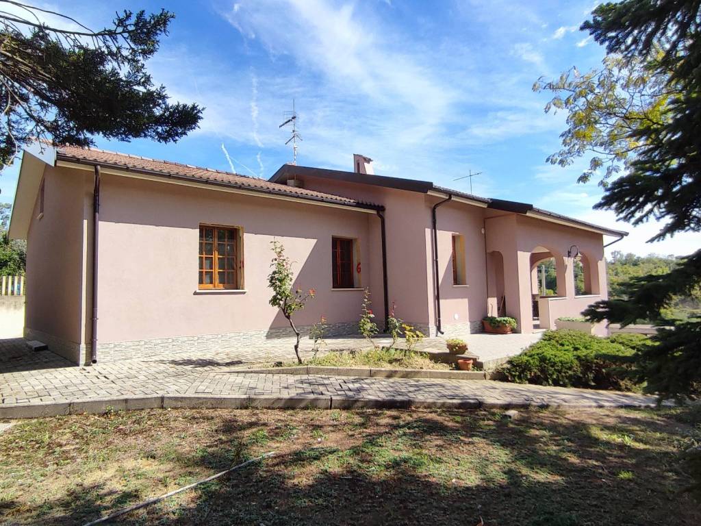 Villa a Penne in Via M. Francia A., 361 - Foto 3