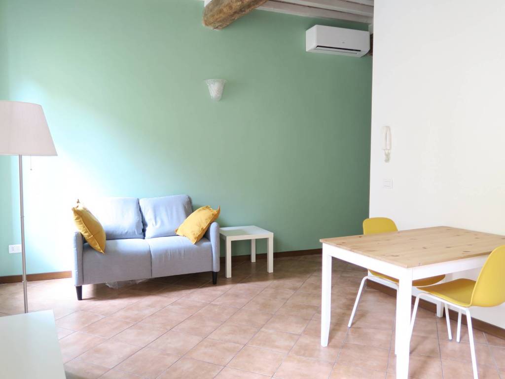 Appartamento a Parma in Strada Benedetto Cairoli - Foto 2