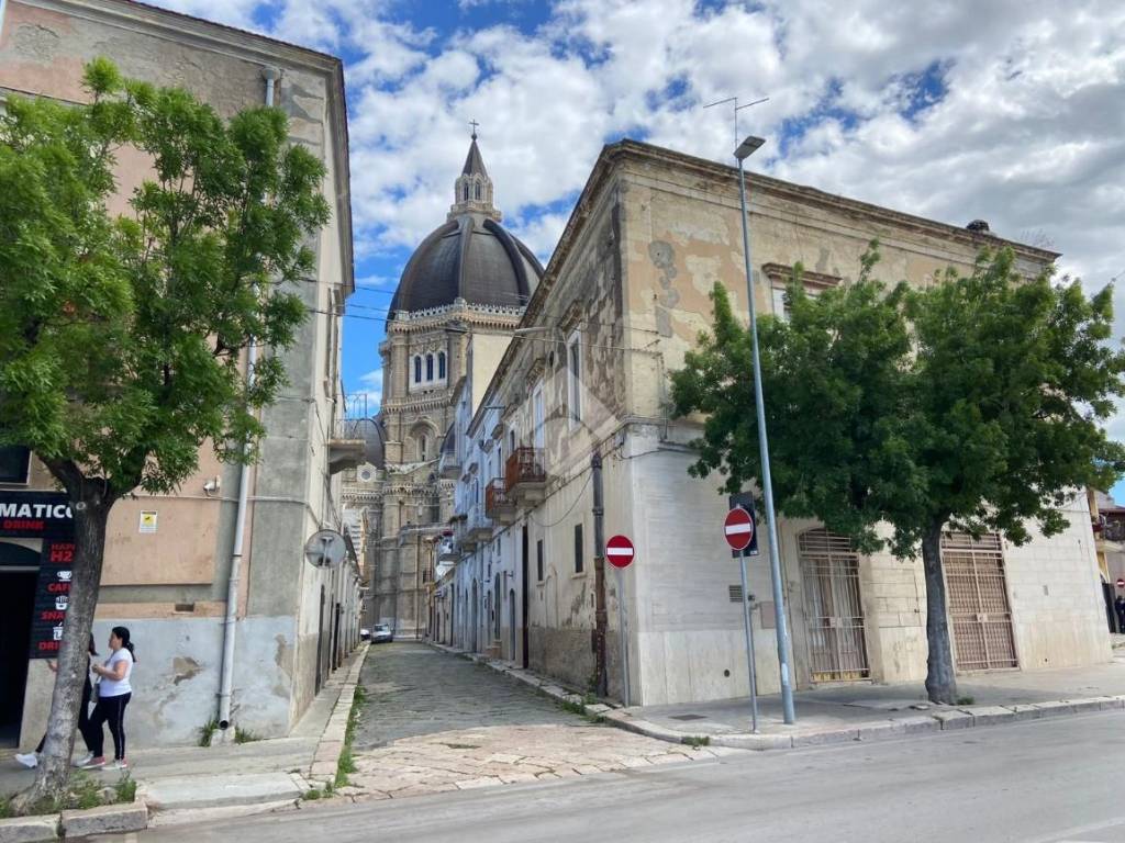 Appartamento a Cerignola in Piazza della Libertà - Foto 2