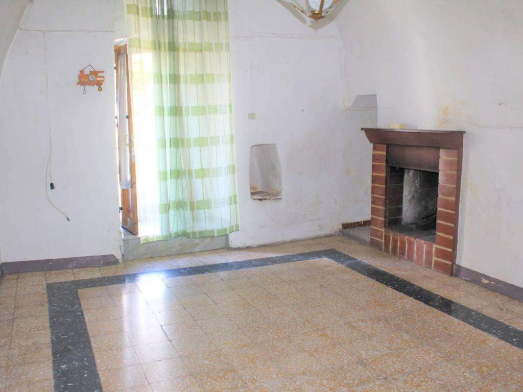Casa indipendente a Santeramo in colle - Foto 4