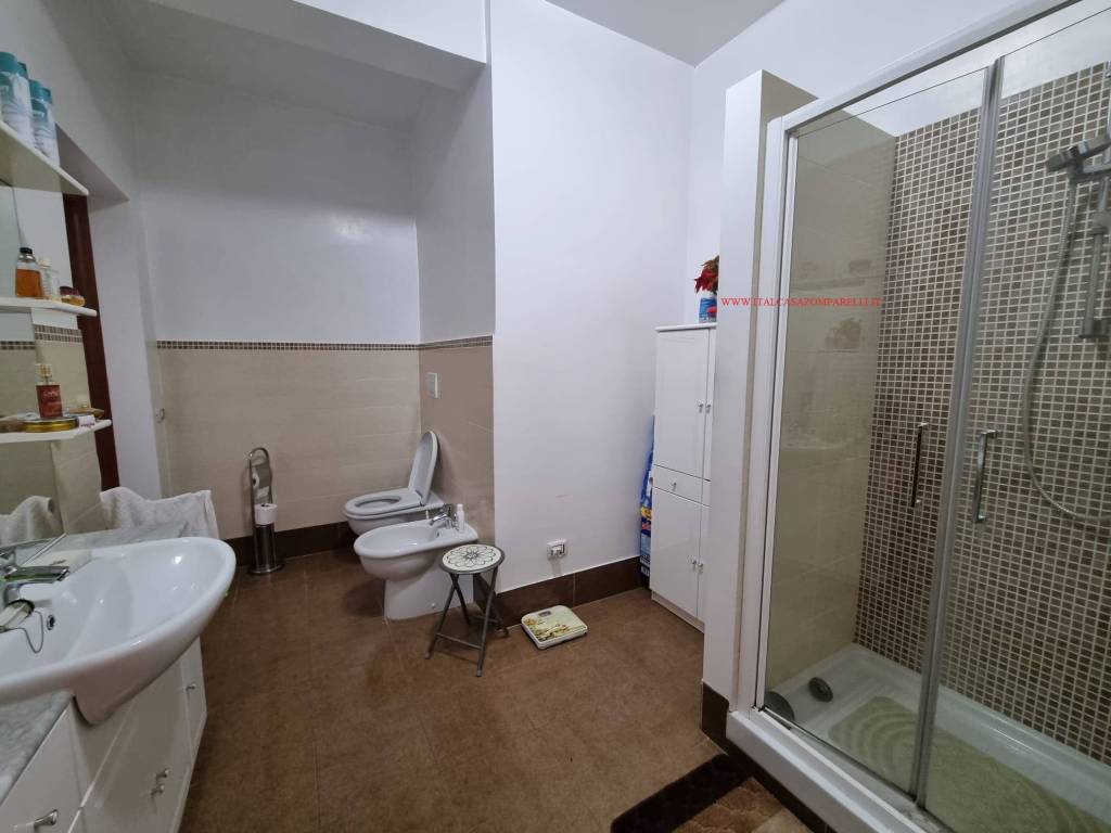 Appartamento a Cisterna di latina in Via Aldo Moro - Foto 5