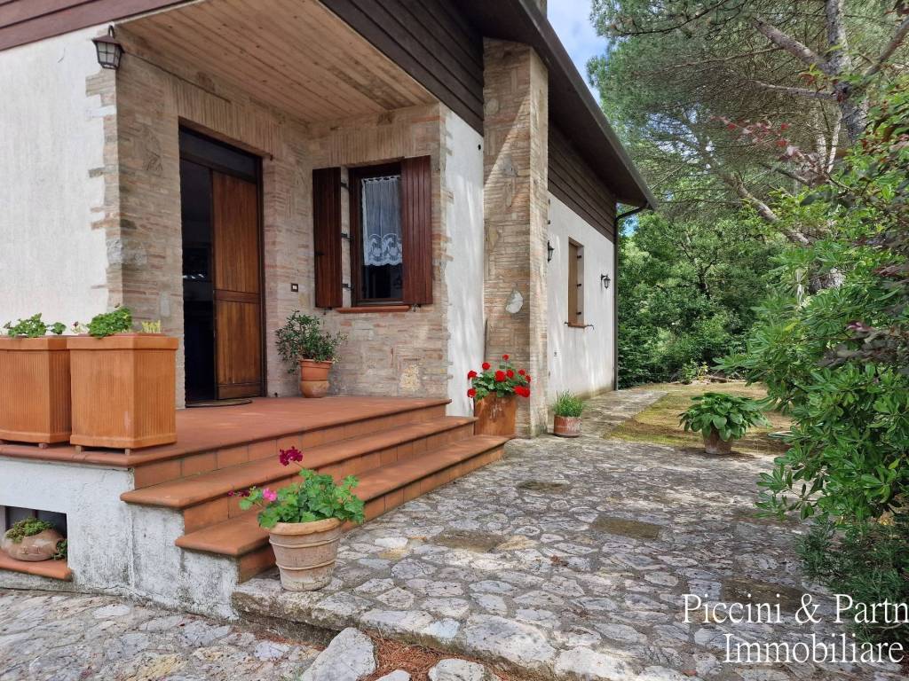Villa a Passignano sul trasimeno in Via delle Baite - Foto 3