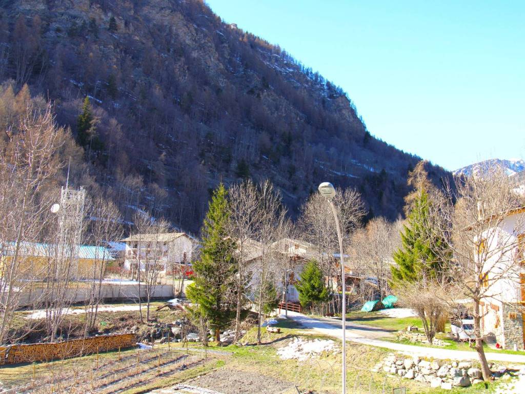 Appartamento a Casteldelfino in Via Bellino, 25 - Foto 3