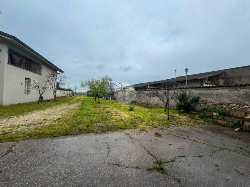 Casa indipendente a Montichiari in Via Dugali Sera, 1 - Foto 5