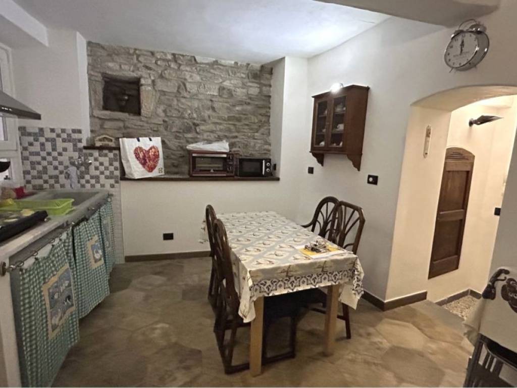 Casa indipendente a Arcola in Via Andrea Doria - Foto 5