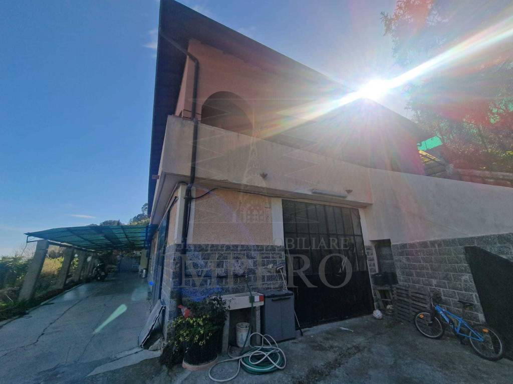 Villa a Ventimiglia in Via M.Buonarroti, 27 - Foto 2