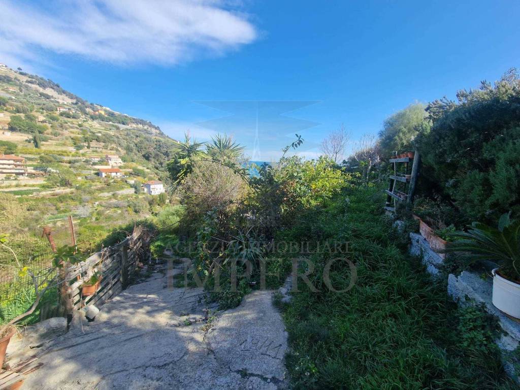 Villa a Ventimiglia in Via M.Buonarroti, 27 - Foto 5
