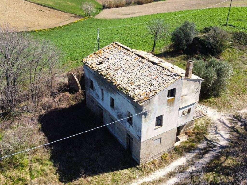 Rustico / casale a Montecassiano in Località Cimarella - Foto 3