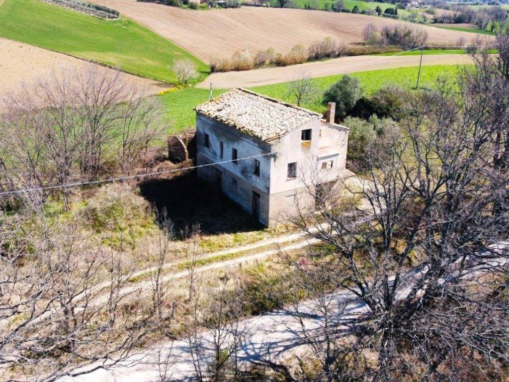 Rustico / casale a Montecassiano in Località Cimarella - Foto 4