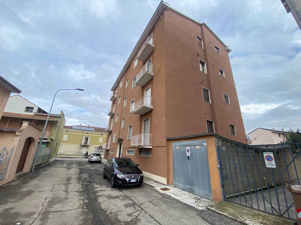 Appartamento a Trino in Via Fratelli Rosselli, 5 - Foto 2