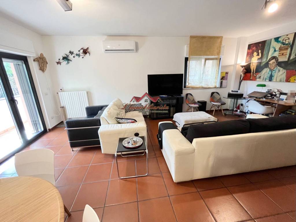 Villa a Modugno in Via Paolo Marzi - Foto 5