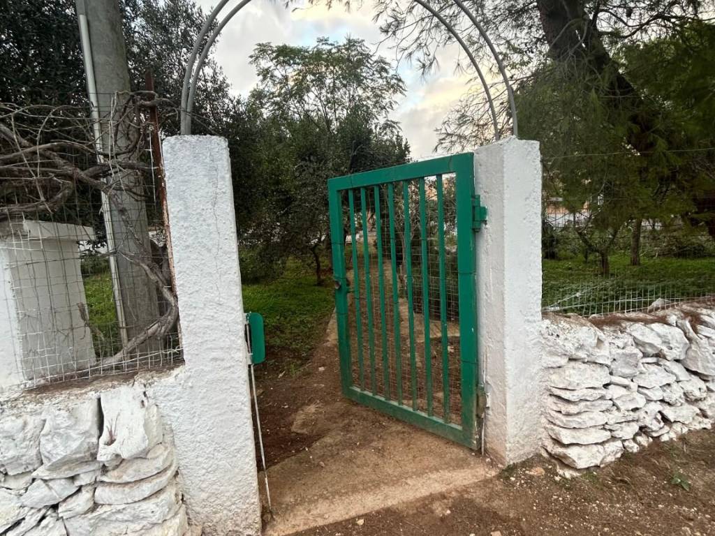 Terreno a Martina franca in Strada Conserva Piccola Zona H - Foto 2