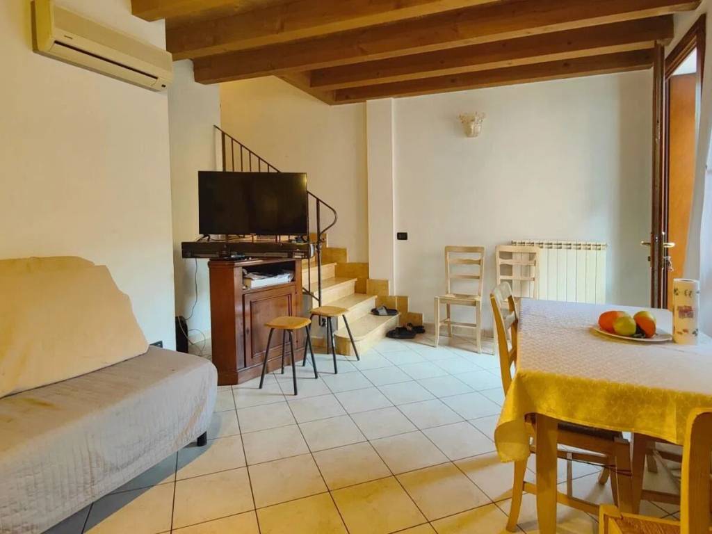 Villa a San bonifacio in Via Marco Minghetti S.N.C. - Foto 2