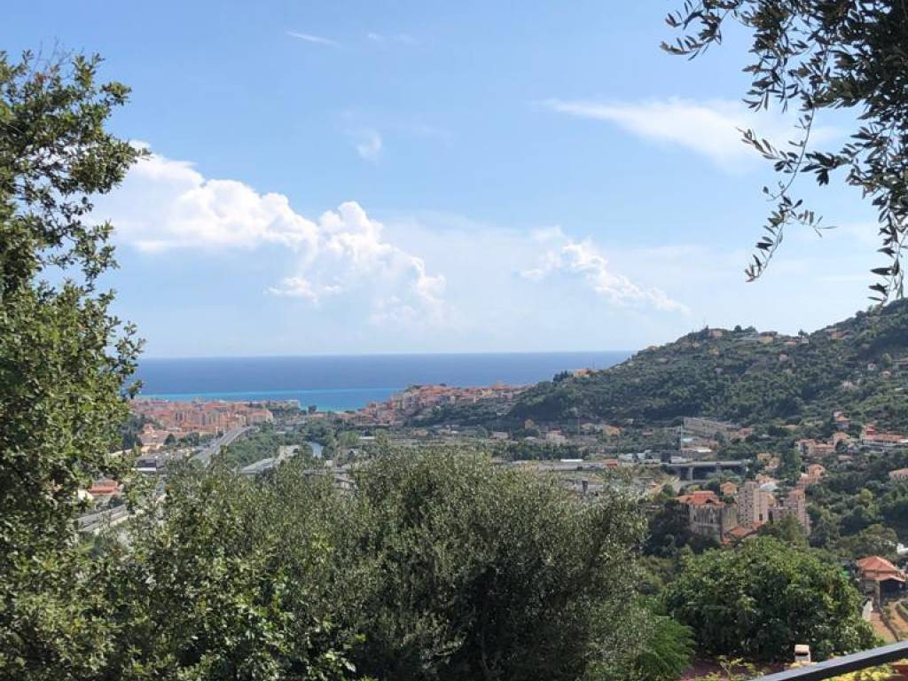 Villa a Ventimiglia in Via Tamagna - Foto 5