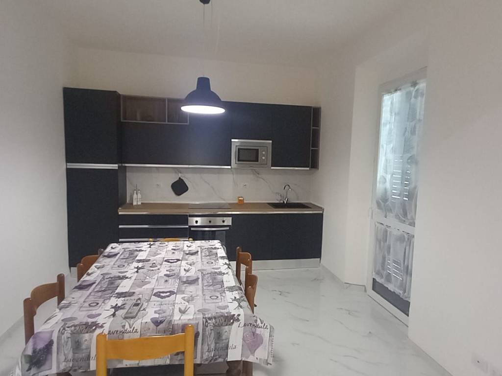 Appartamento a Rosignano marittimo in Via Francesco Petrarca - Foto 3
