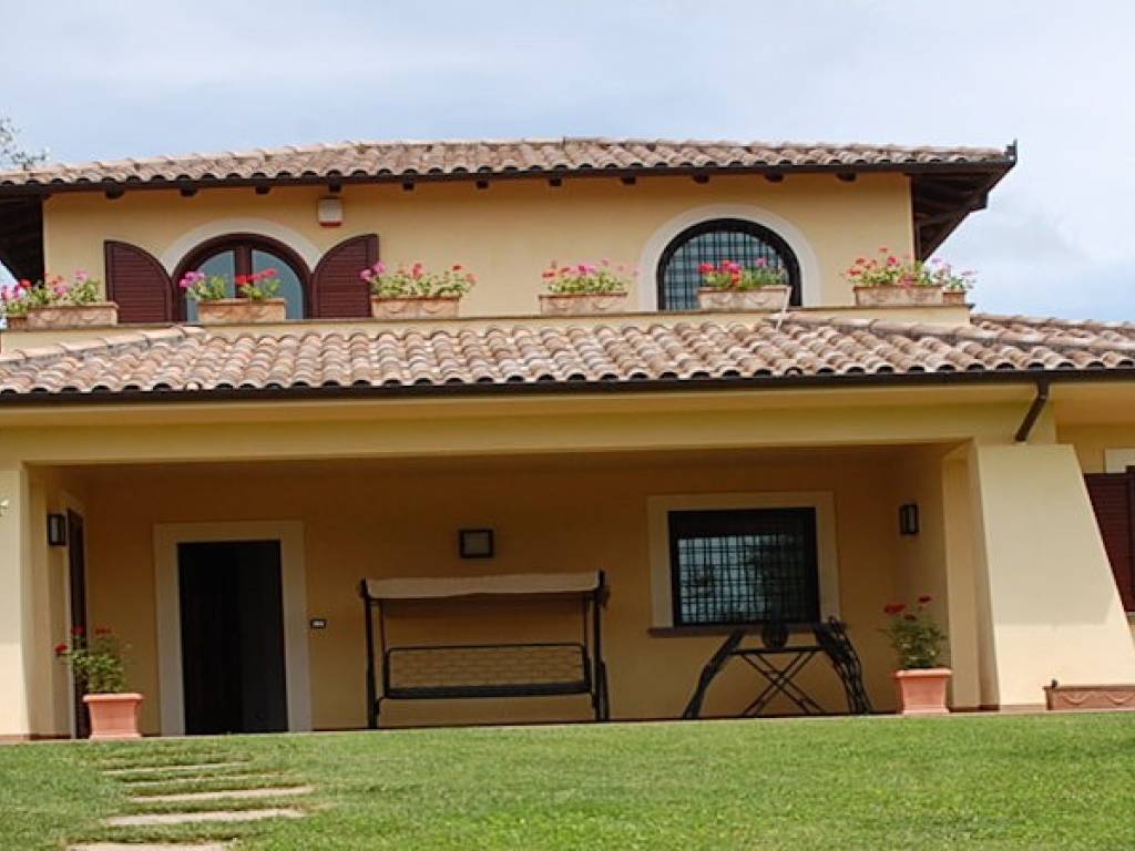 Villa a Viterbo in Strada Cassia Sud, 76 - Foto 4