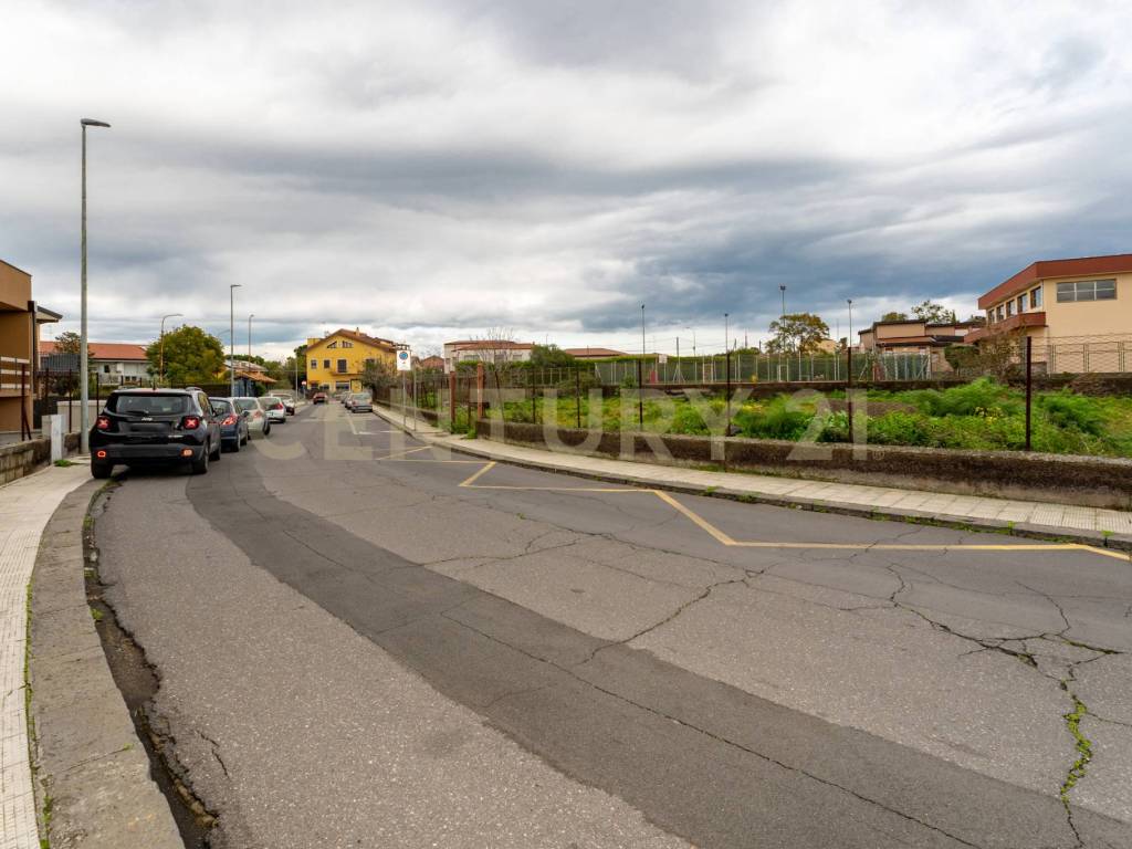 Terreno a San gregorio di catania in Via Dante Alighieri - Foto 3