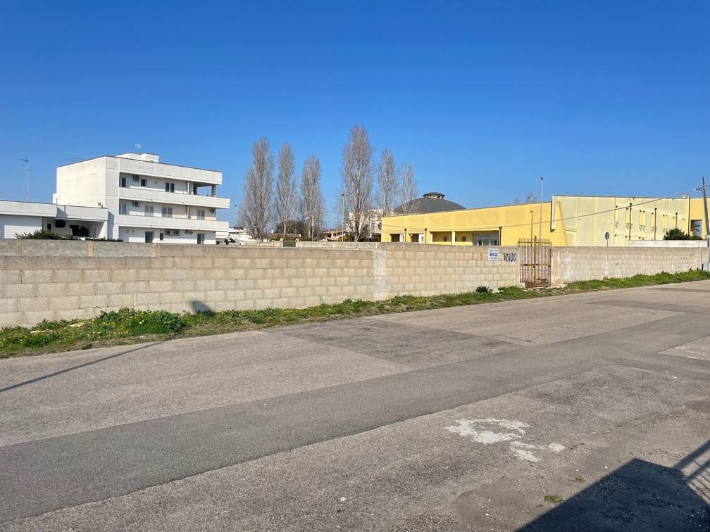 Terreno a Calimera in Via Taranto - Foto 2