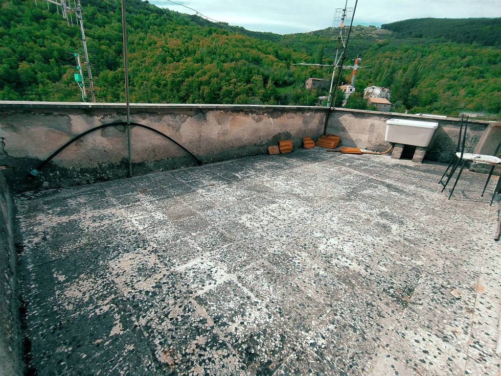 Appartamento a Pozzaglia sabina in Via Corte - Foto 3