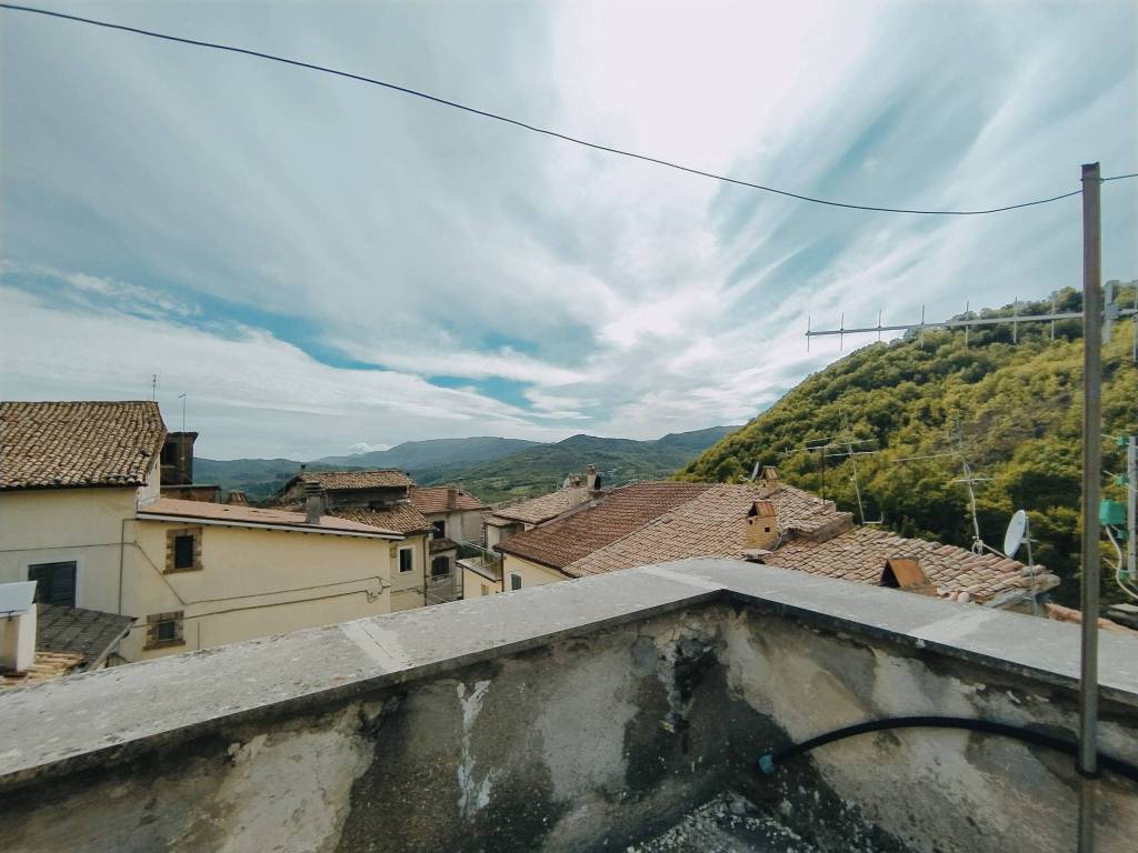 Appartamento a Pozzaglia sabina in Via Corte - Foto 4