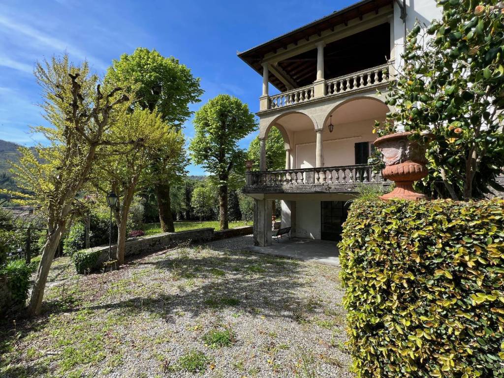 Villa a Bagni di lucca in Via Corsena - Foto 4