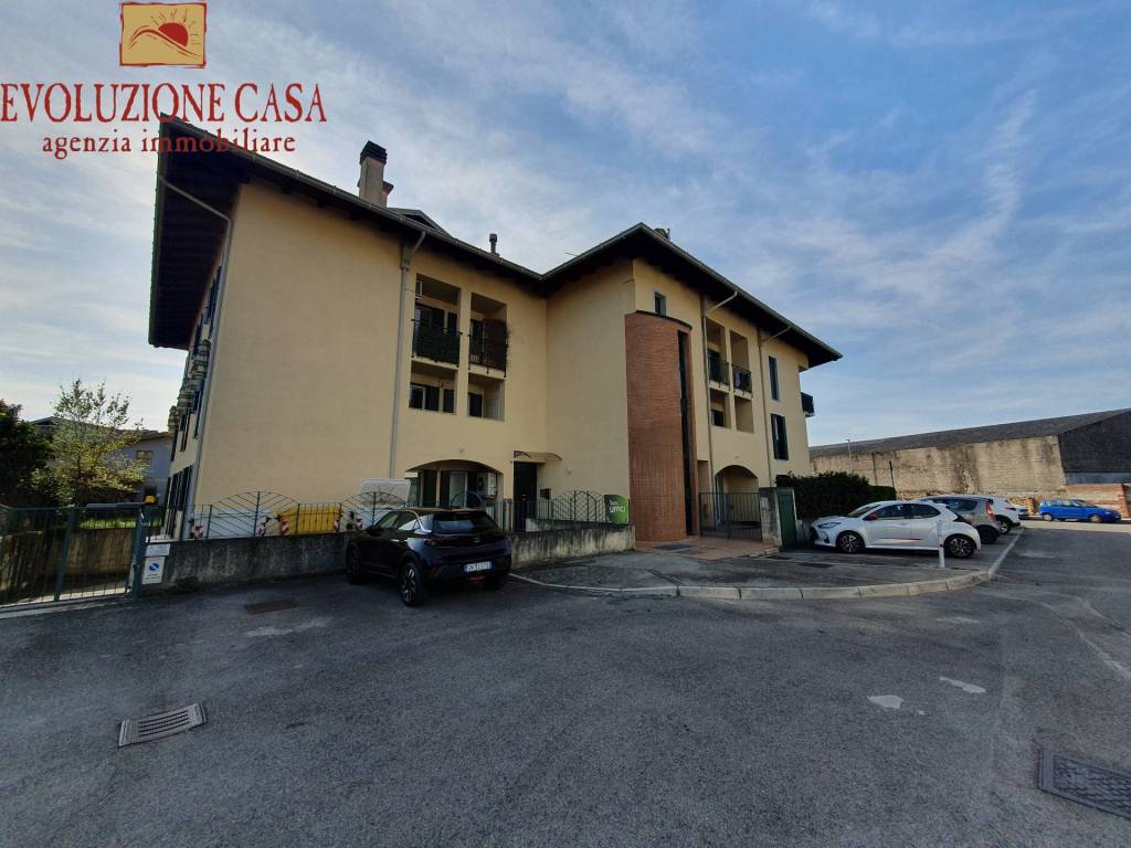 Immobile a Ronchi dei legionari in cau de mezo - Foto 5