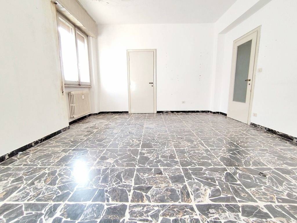 Appartamento a Pistoia in Viale Vittorio Veneto - Foto 3