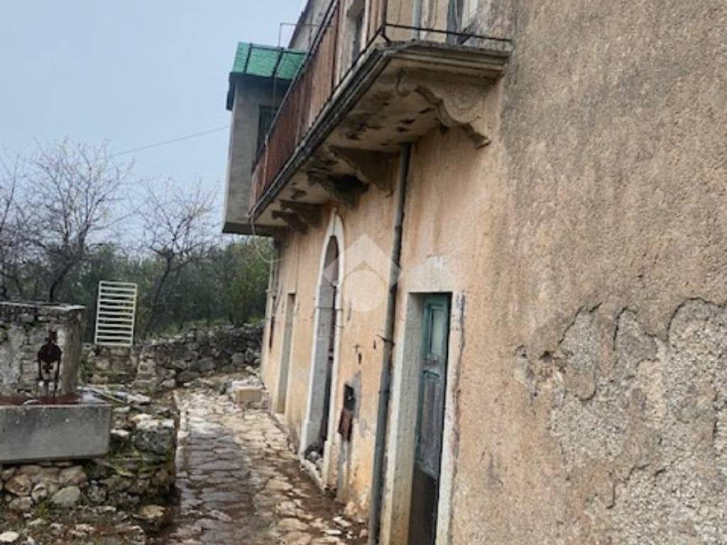 Rustico / casale a Pozzilli in CONTRADA CIACCARONE - Foto 5