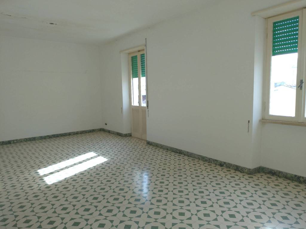 Appartamento a Tuscania in Via Ildovaldo Ridolfi, 1 - Foto 2