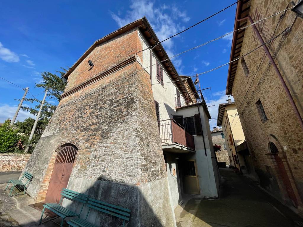 Casa indipendente a Perugia in Strada Bagnaia Pilonico Materno, 23 - Foto 2
