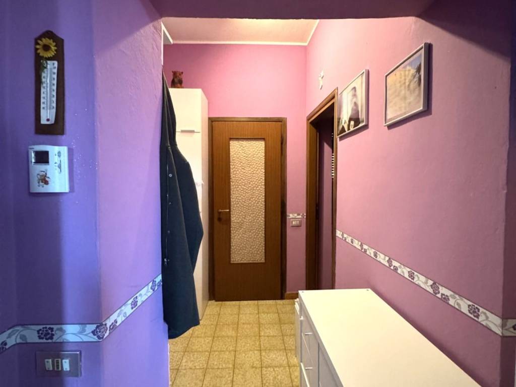 Appartamento a Tradate in Viale Guglielmo Marconi, 92 - Foto 5