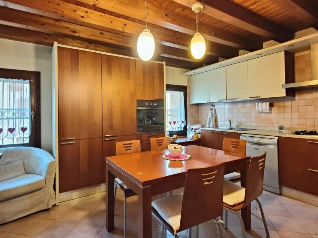 Villa a Soave in Corso Vittorio Emanuele S.N.C. - Foto 2