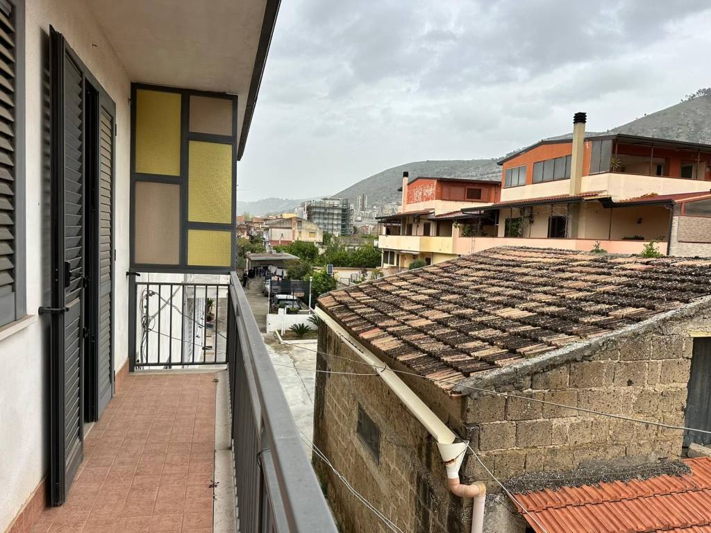 Villa a Maddaloni in Via Sant'Eustachio - Foto 4