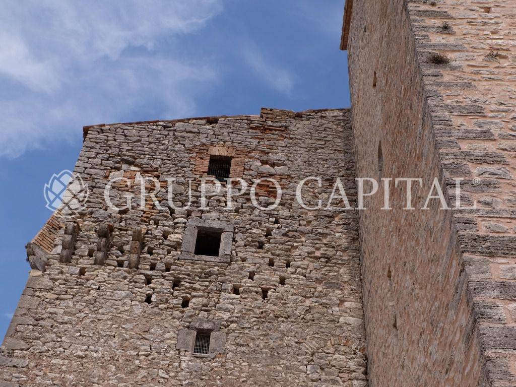 Rustico / casale a Gualdo cattaneo in Via Giuseppe Garibaldi - Foto 3