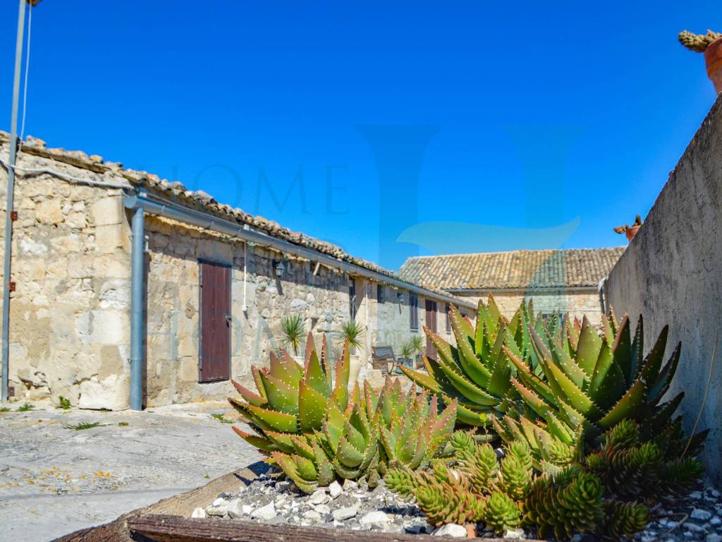 Rustico / casale a Noto in Via Tommaso Fazello, 228 - Foto 3