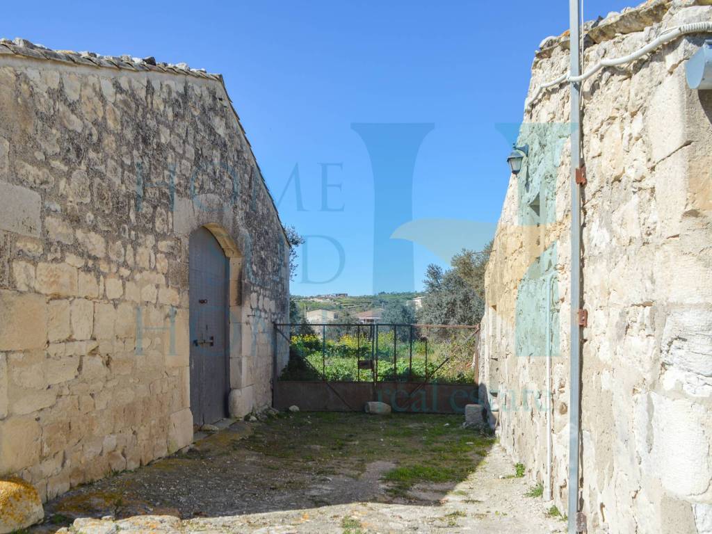 Rustico / casale a Noto in Via Tommaso Fazello, 228 - Foto 4