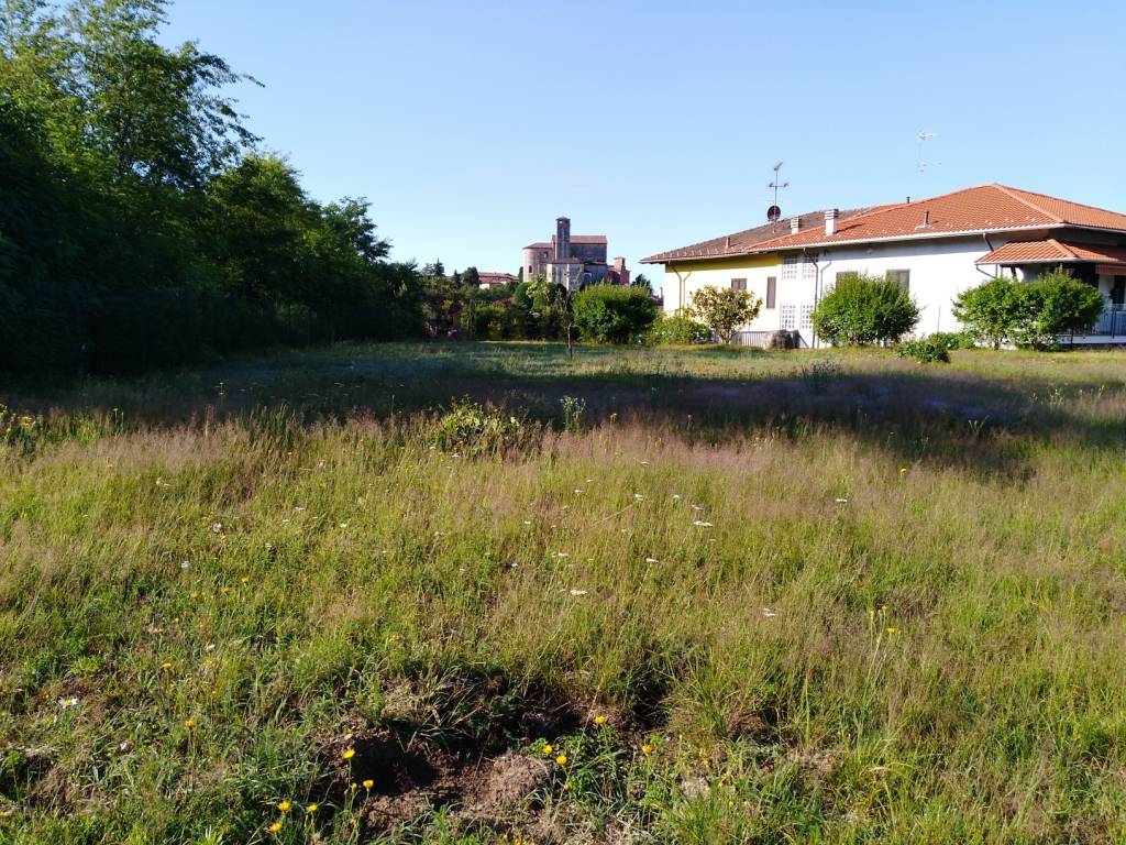 Terreno a Gozzano in Via Baraggiola - Foto 3