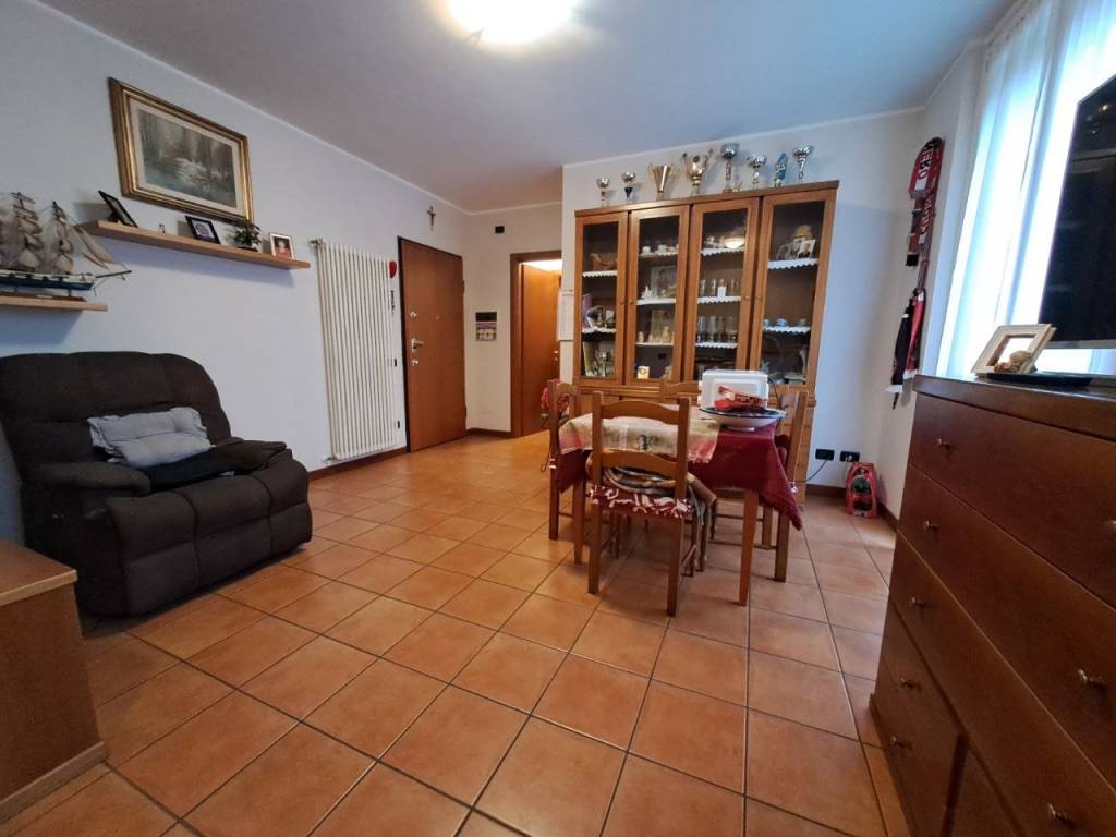 Appartamento a Cermenate in Via Carlo Moreschi, 20 - Foto 4