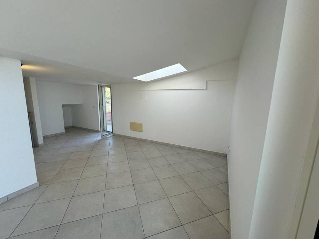 Appartamento a Santa marinella in Via Aurelia Vecchia - Foto 5