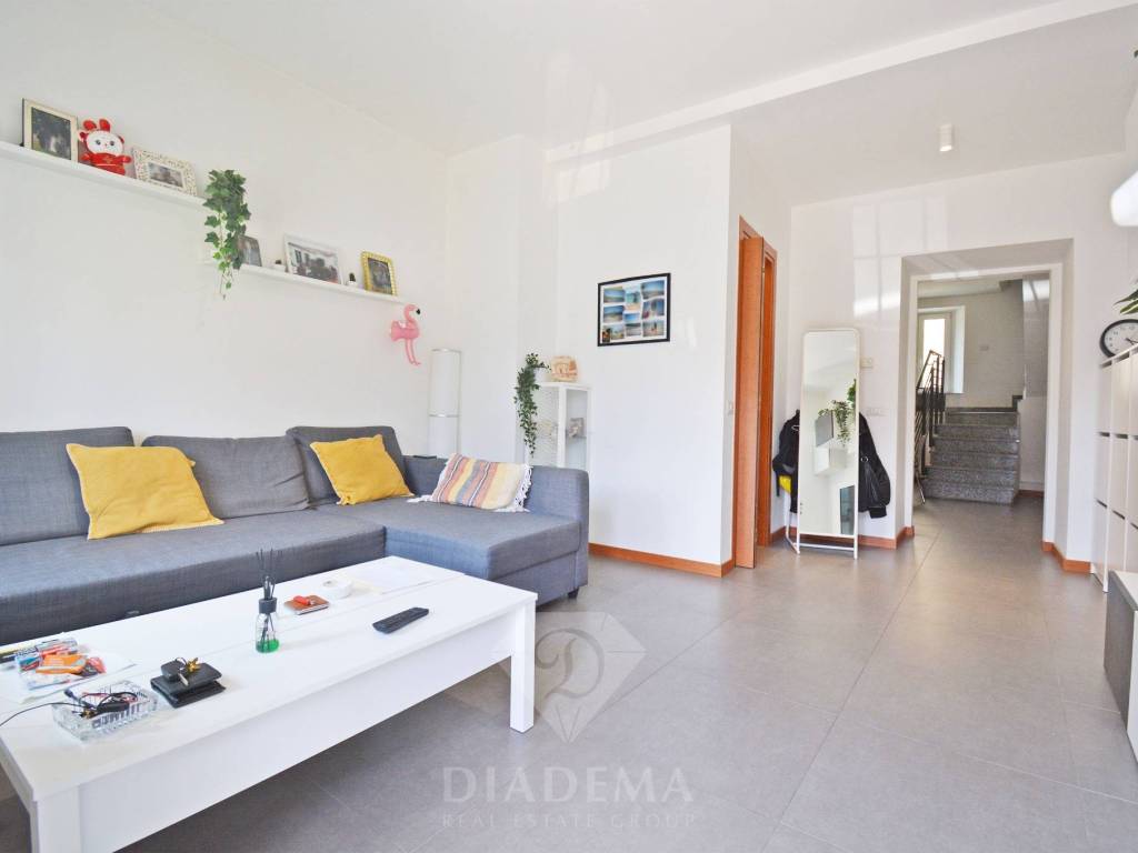 Appartamento a Sumirago in Via Federico Confalonieri, 10 - Foto 5