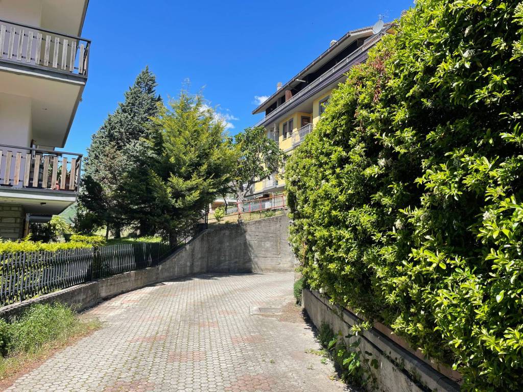 Box / garage a Saint-vincent in Via Trento, 26 - Foto 4