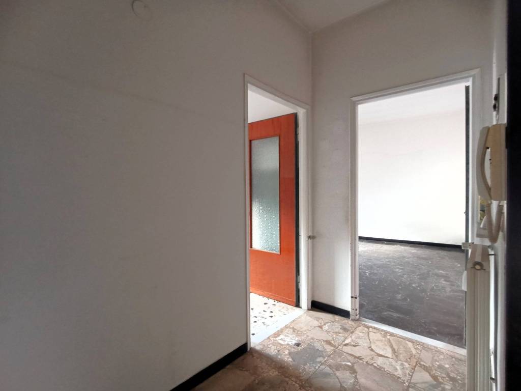 Appartamento a Finale ligure in Via Giuseppe Cavassola - Foto 4