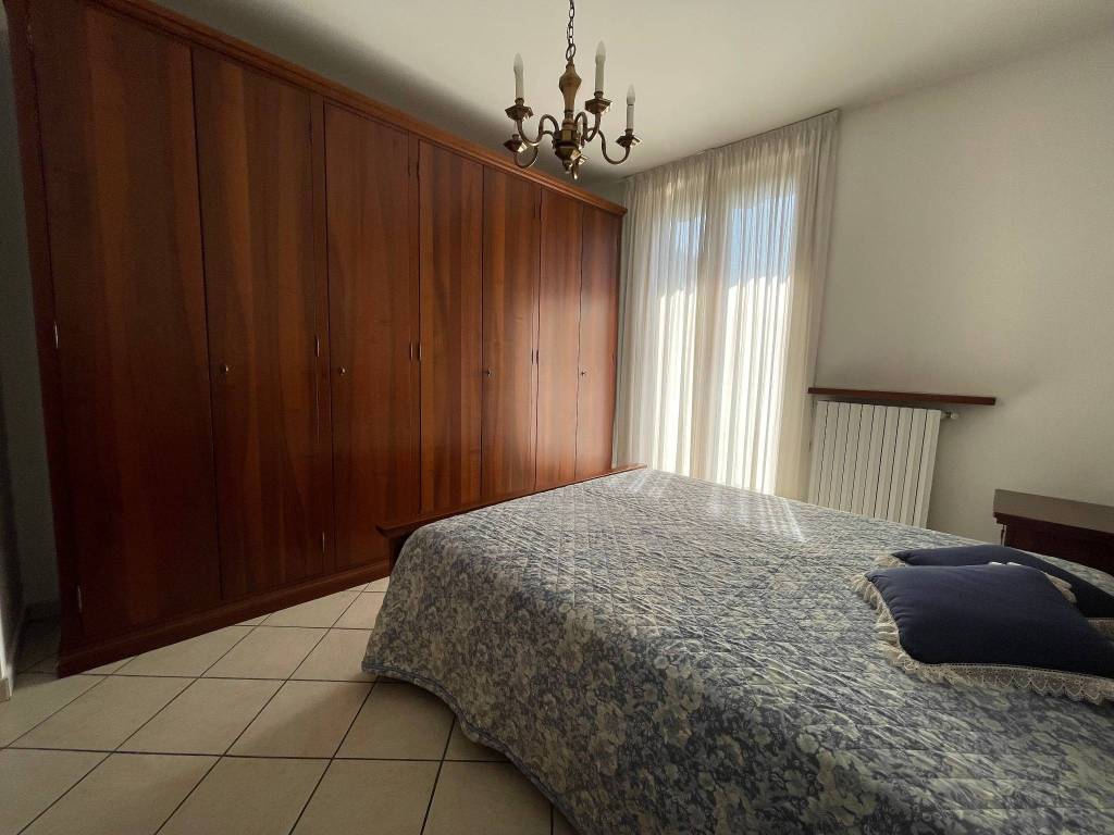 Appartamento a Caronno pertusella in Via Silvio Pellico, 39 - Foto 5