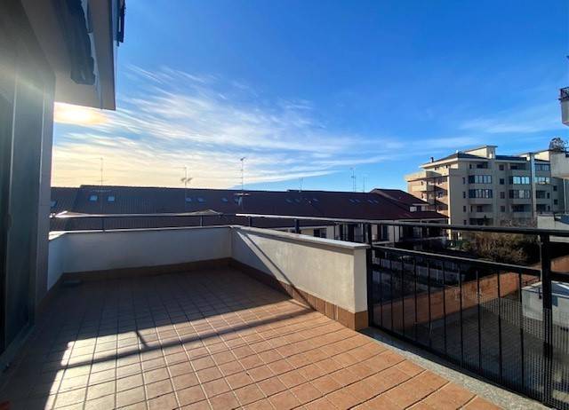 Attico / mansarda a Novara in Via Luigi Mercantini, 44 - Foto 4