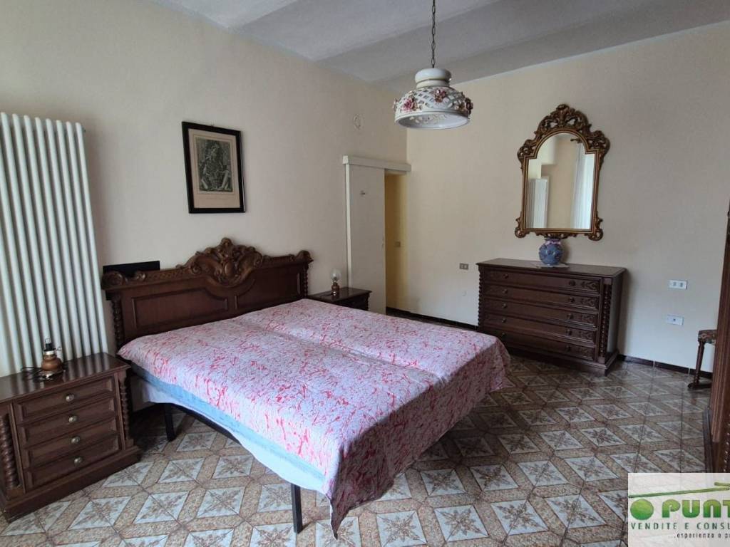 Appartamento a Viggiù in Via della Croce, 13 - Foto 4