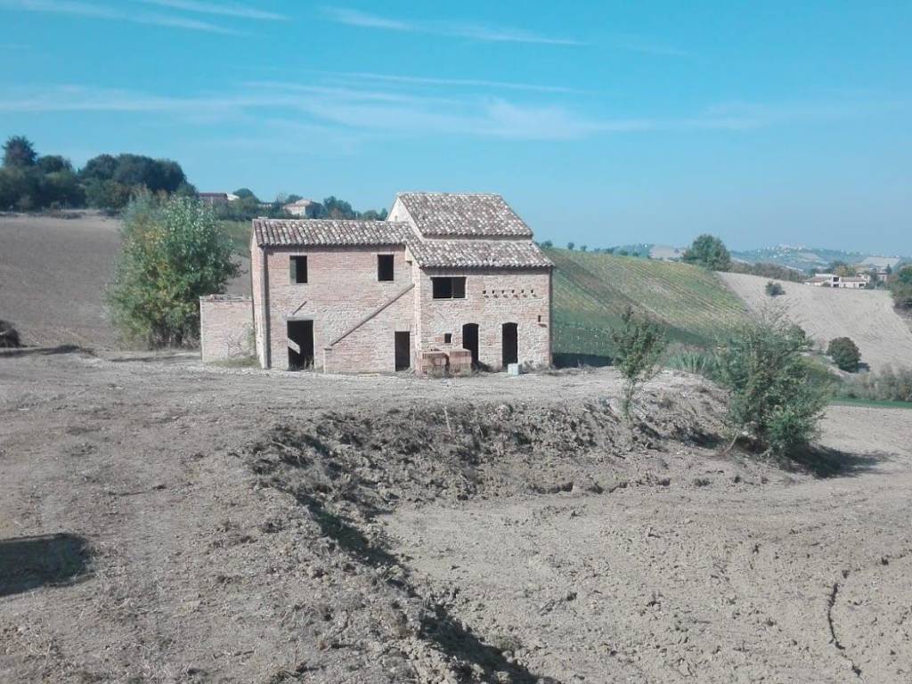 Rustico / casale a Montedinove in Contrada Case Rosse - Foto 2