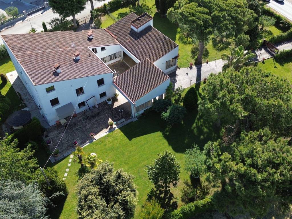 Villa a Corropoli in Strada Provinciale della Vibrata - Foto 5