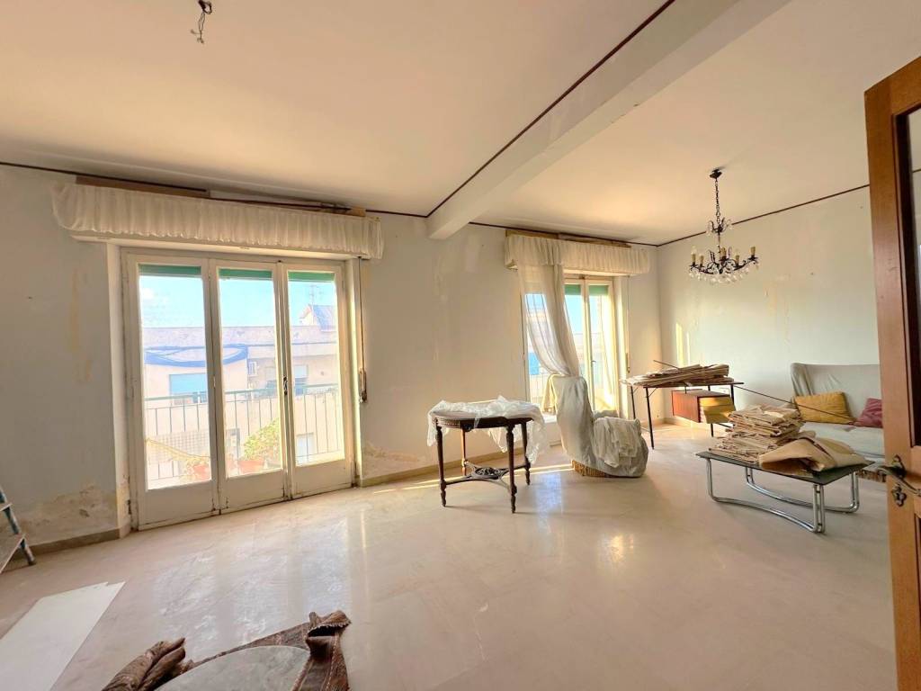 Appartamento a Reggio calabria in Via Santa Lucia al Parco, 12 - Foto 4