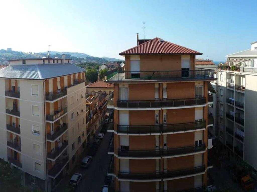 Attico / mansarda a Porto san giorgio in Viale F.Cavallotti, 1 - Foto 4