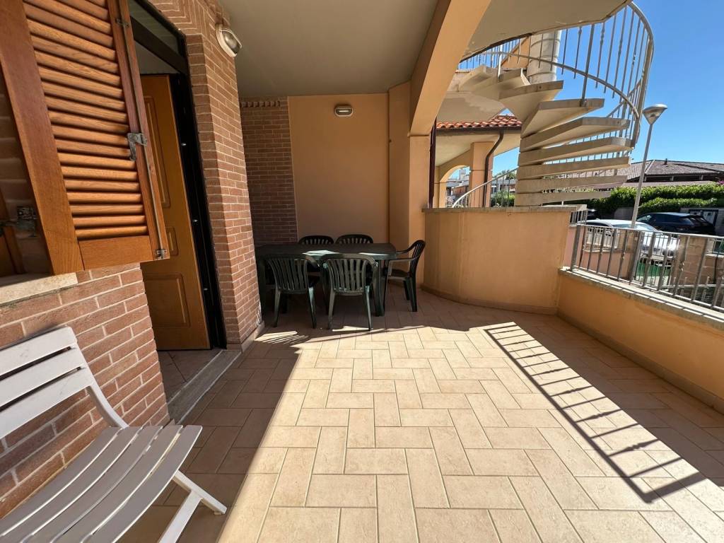 Appartamento a Follonica in Via Litoranea, 185 - Foto 3